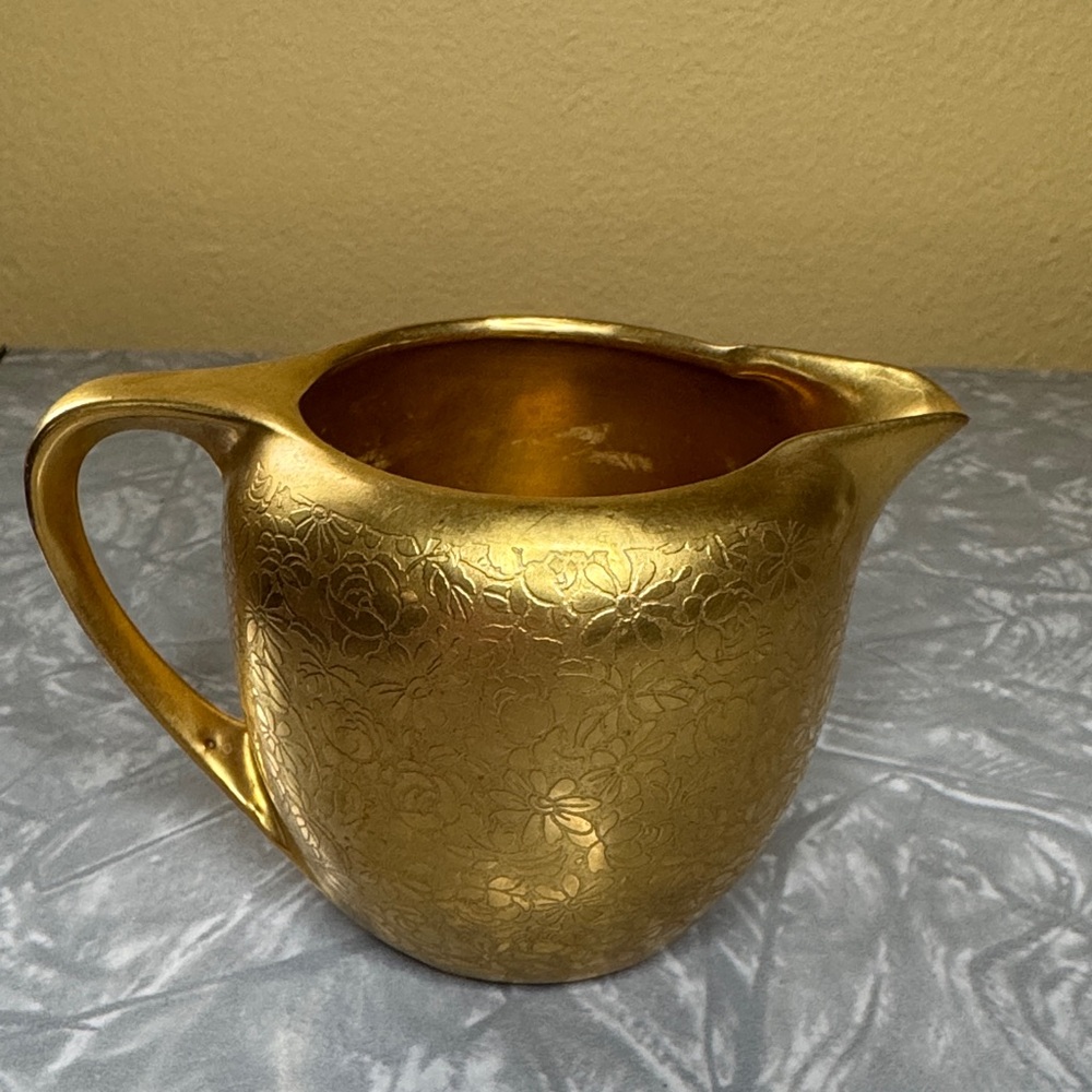 Antique RS Germany Pickard 24k Gold Daisy & Roses Pattern Creamer